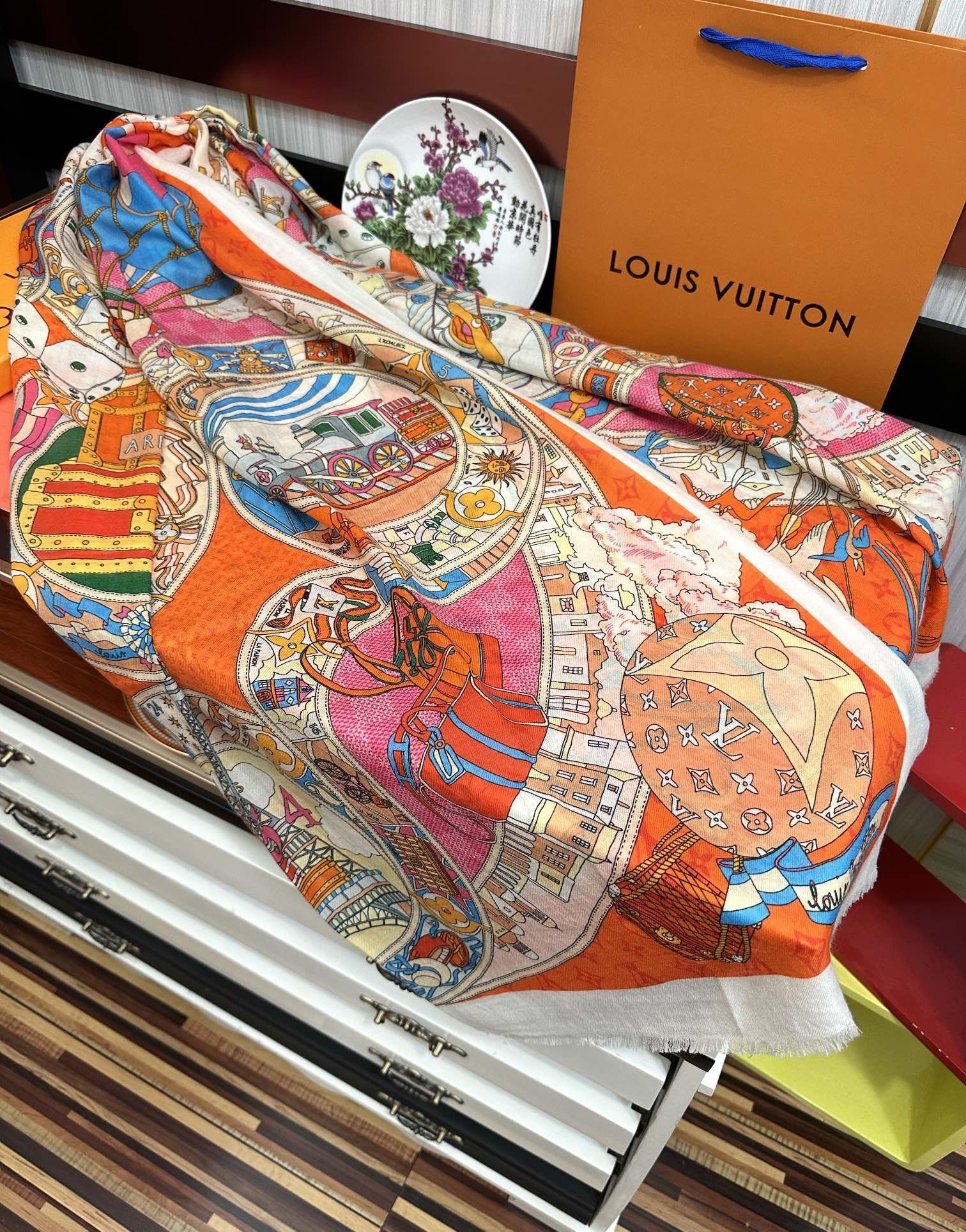 Louis Vuitton Scarf